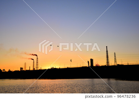 Evening view of the Hamadera Waterway seen from Hamadera Park in Osaka Evening view of the Hamadera Waterway seen from Hamadera Park in Osaka 96478236