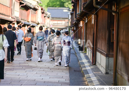 Kimono girls walking around Higashi Chaya district 96480170