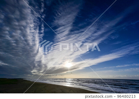 Sunset on the Uchinada Coast 96480213