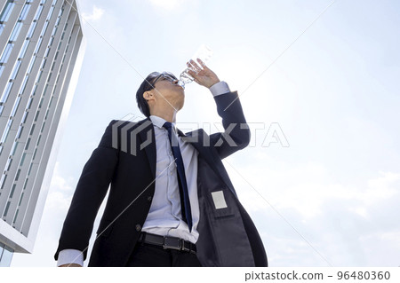 Business man 96480360