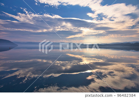 從洞爺湖圓地看洞爺湖 96482384
