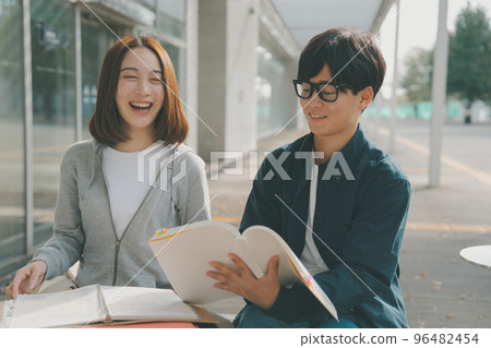 college student, undergraduate, university student 96482454