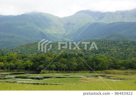 Scenery of Shiretoko Five Lakes (Lake 1) Scenery of Shiretoko Five Lakes (Lake 1) 96483922