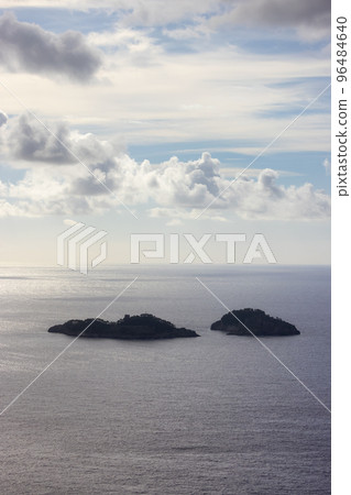 Rocky Islands on Tyrrhenian Sea near Amalfi Coast, Italy. 96484640