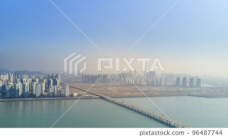 Apartment, house, Incheon Bridge, POSCO Tower, 2nd Gyeongin Expressway, Songdo International City, Songdo New Town, Yeonsu-gu, Incheon Apartment, house, Incheon Bridge, POSCO Tower, 2nd Gyeongin Expressway, Songdo International City, Songdo New Town, Yeonsu-gu, Incheon 96487744