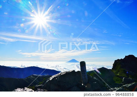 Southern Alps Mt. Shiomi West Peak and Mt. Fuji Southern Alps Mt. Shiomi West Peak and Mt. Fuji 96488858