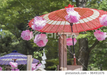 栗子節繖花裝飾日本傘 Kagura Edo no Sato Kagura Okunitama Shrine Chestnut Stall 栗子節繖花裝飾日本傘 Kagura Edo no Sato Kagura Okunitama Shrine Chestnut Stall 96491876