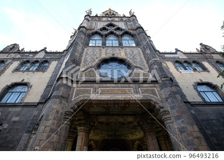 Museum of Applied Arts in Budapest. It is the third oldest applied arts museum in the world. Museum of Applied Arts in Budapest. It is the third oldest applied arts museum in the world. 96493216