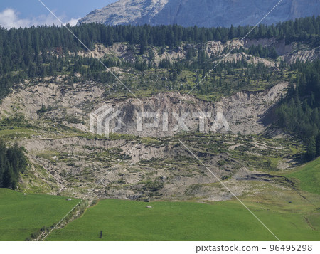 stone rock avalanche in dolomites panorama stone rock avalanche in dolomites panorama 96495298