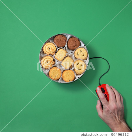 Accept Cookie Pop-Up Message from Box With Cookies For Christmas Accept Cookie Pop-Up Message from Box With Cookies For Christmas 96496312