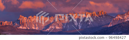 Mountains in Colorado Mountains in Colorado 96498427