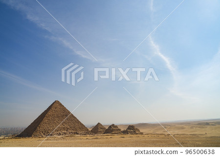 Pyramid of King Menkauer Pyramid of King Menkauer 96500638