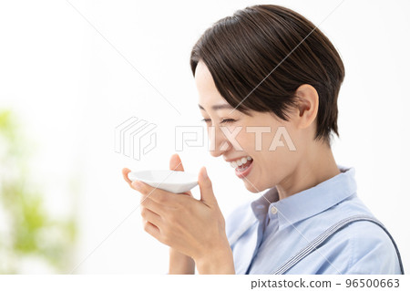 Tasting food (delicious image) Photo material Tasting food (delicious image) Photo material 96500663