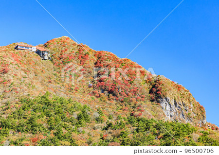 Mount Unzen in autumn Unzen City, Nagasaki Prefecture Mount Unzen in autumn Unzen City, Nagasaki Prefecture 96500706