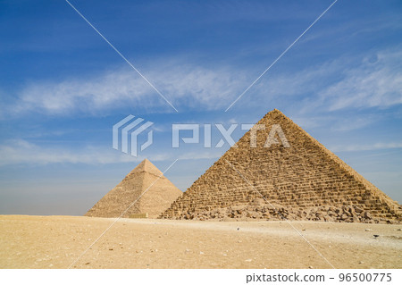 Khafre's Pyramid and Menkaure's Pyramid 96500775