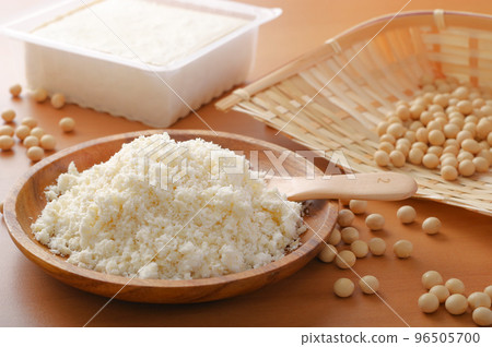 Okara, soybeans and tofu 96505700