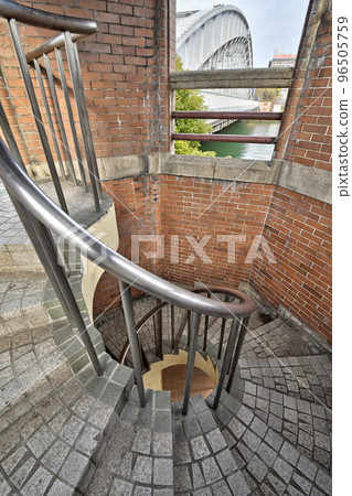 Spiral staircase of Sakuranomiya Bridge (Silver Bridge) 96505759