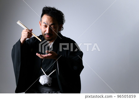 An image like a rakugo storyteller in vaudeville An image like a rakugo storyteller in vaudeville 96505859