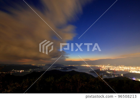 A beautiful evening view from Eshitayama A beautiful evening view from Eshitayama 96508213