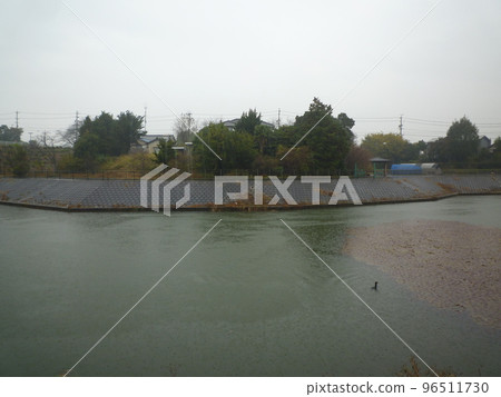 知多郡阿桂町上吉池 96511730