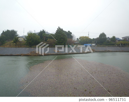Kamiyoshi Pond, Agui-cho, Chita-gun Kamiyoshi Pond, Agui-cho, Chita-gun 96511731