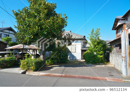 備前福岡民俗博物館位於岡山縣瀨戶內市長船町,位於中世紀商業城市備前福岡 備前福岡民俗博物館位於岡山縣瀨戶內市長船町,位於中世紀商業城市備前福岡 96512134