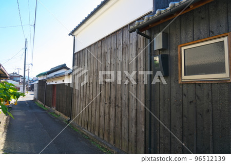 Medieval commercial city, Bizen Fukuoka, Yokocho's clear autumn scenery 1, Osafunecho, Setouchi City, Okayama Prefecture Medieval commercial city, Bizen Fukuoka, Yokocho's clear autumn scenery 1, Osafunecho, Setouchi City, Okayama Prefecture 96512139