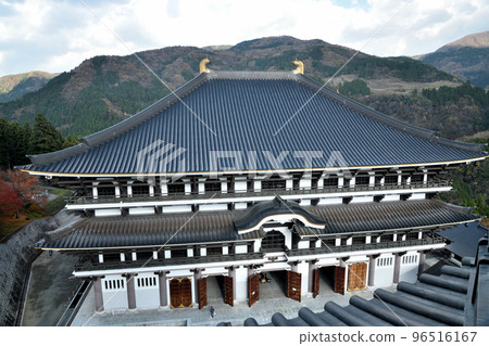 Choraku-ji Temple [Tajima Daibutsu] (Great Buddha Hall) [Kasumi Ward, Kami-cho, Mikata-gun, Hyogo Prefecture] 96516167