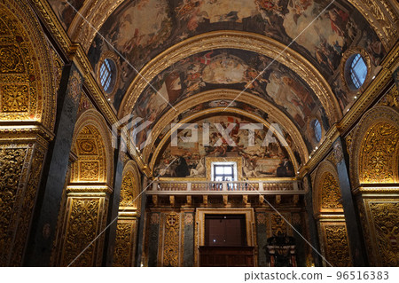 malta church interior la valletta st john malta church interior la valletta st john 96516383