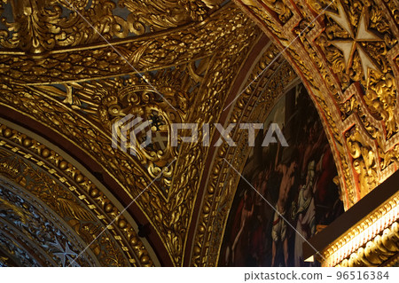 malta church interior la valletta st john malta church interior la valletta st john 96516384