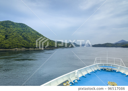 五島列島，長崎縣 Shimonakajima/Wakamatsushima/Wakamatsuohashi/Nakadorijima / 五島列島，日本 96517086