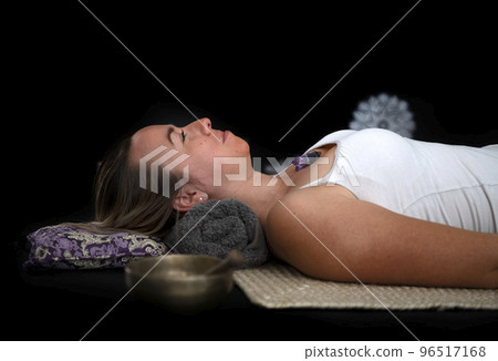 woman and energy healing woman and energy healing 96517168