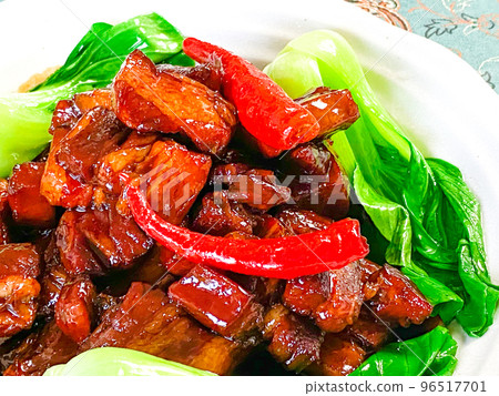 Chinese Shanghai Cuisine Beni Yakiniku (braised pork belly cubes) 96517701