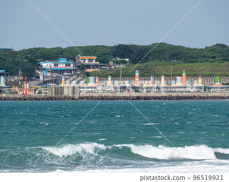 新北市石門區富基漁港的風景 新北市石門區富基漁港的風景 96519921