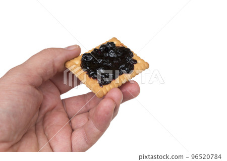 Dry bisquits with marmalade 96520784