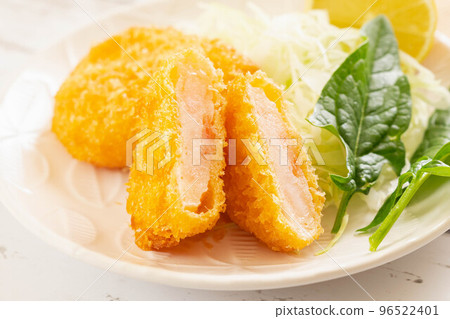 Delicious shrimp cutlet Delicious shrimp cutlet 96522401