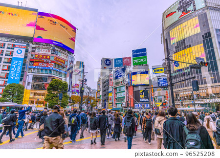 日本東京市容BQ.1.1…全國12萬多人,北海道11394人,歷來最高…澀谷…=11月22日 日本東京市容BQ.1.1…全國12萬多人,北海道11394人,歷來最高…澀谷…=11月22日 96525208