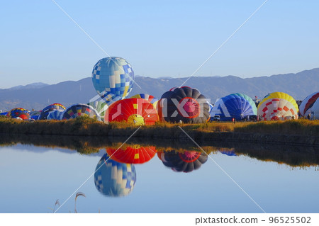 Saga Balloon Fiesta 氣球起飛的照片 Saga Balloon Fiesta 氣球起飛的照片 96525502