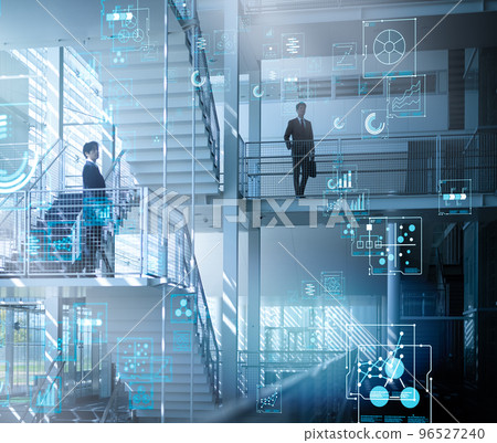 在虛擬空間工作的人 在虛擬空間工作的人 96527240