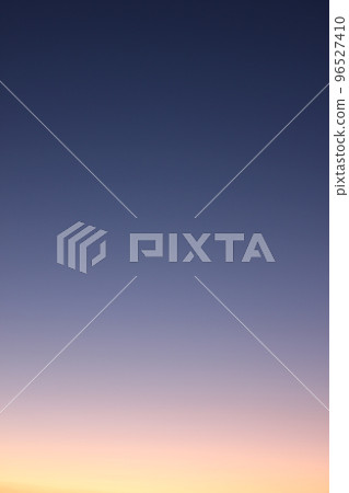 Background material Natural light Synthetic material SDGs Gradation sky color and brightness Background material Natural light Synthetic material SDGs Gradation sky color and brightness 96527410