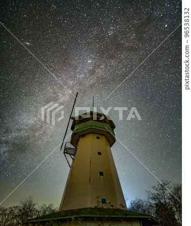 Hitachiota City, Ibaraki Prefecture Plateau Satomi's Milky Way and Orion Hitachiota City, Ibaraki Prefecture Plateau Satomi's Milky Way and Orion 96538132