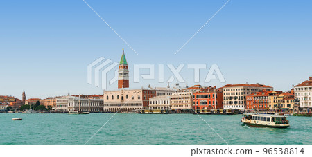 威尼斯寬 96538814