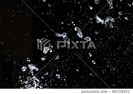 Slow motion image of the moment when the spray floats in the air 96538931