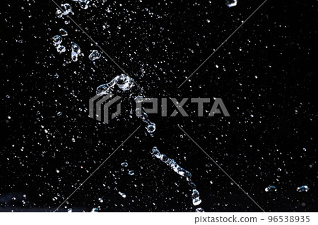Slow motion image of the moment when the spray floats in the air 96538935