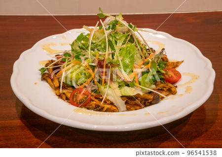 Salad Western food 96541538