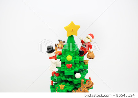 people dressing the Christmas costume and celebrating in the party people dressing the Christmas costume and celebrating in the party 96543154