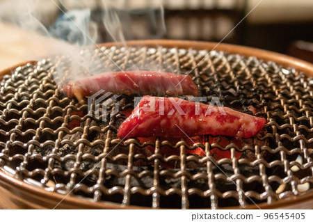 Yakiniku grilled over charcoal 96545405
