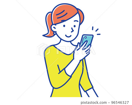 看著智能手機屏幕的馬尾辮年輕女性 96546327