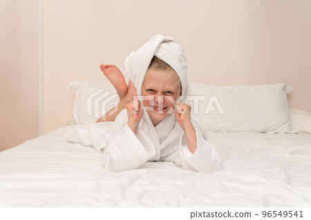 Smiling coffee smile thinks elbows Creek copyspace bathrobe bed portrait, concept bathroom lifestyle for pretty for beautiful person, take child. Hair head fashion, 96549541