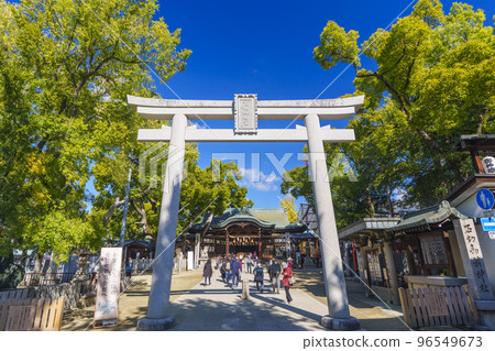 Ishikiri Tsurugi Shrine (Ishikiri Shrine) Three torii gates Ishikiri Tsurugi Shrine (Ishikiri Shrine) Three torii gates 96549673